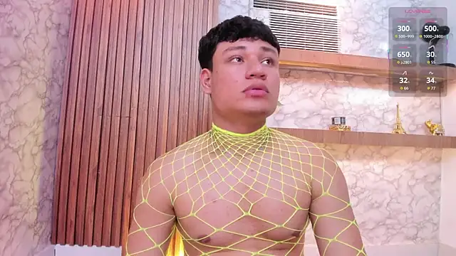 AndrewPeach  online show from September 24, 8:34 pm