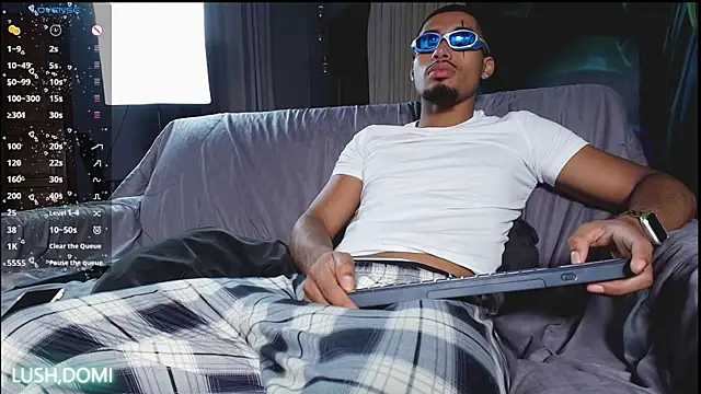 Snapshot of LiamByrne chatting on March 21, 10:20 am LiamByrne online show from March 21, 10:20 am