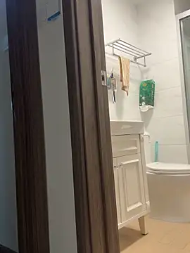 Snapshot of aa520uv chatting on September 21, 5:03 pm aa520uv online show from September 21, 5:03 pm