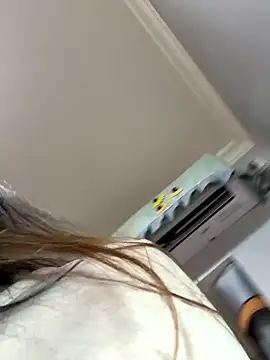 aa520uv online show from January 9, 1:25 pm