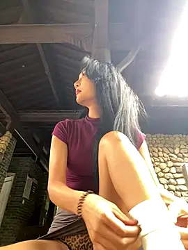 linger-23 online show from September 23, 7:44 am