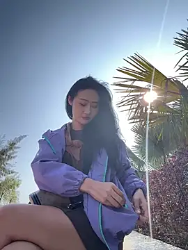 linger-23 online show from December 5, 6:11 am