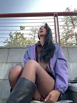 linger-23 online show from December 21, 6:09 am