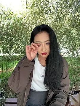 linger-23 online show from April 1, 6:25 am