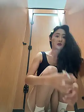linger-23 online show from May 22, 8:21 am