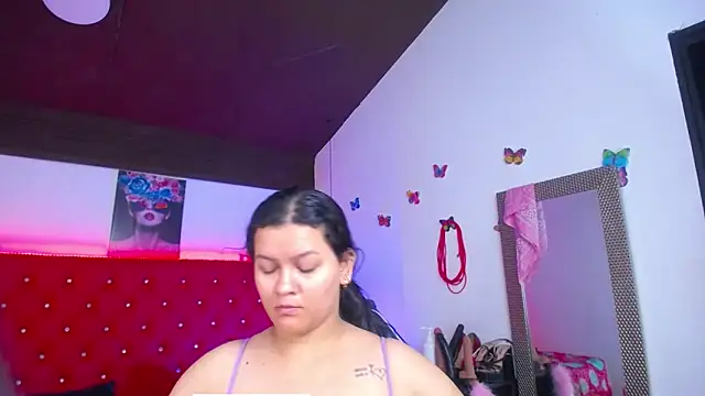 kriss sweetboobs10 online show from November 26, 12:06 pm