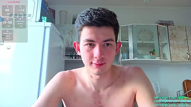 Snapshot of Danny__Magic chatting on September 19, 1:12 pm Danny Magic online show from September 19, 1:12 pm