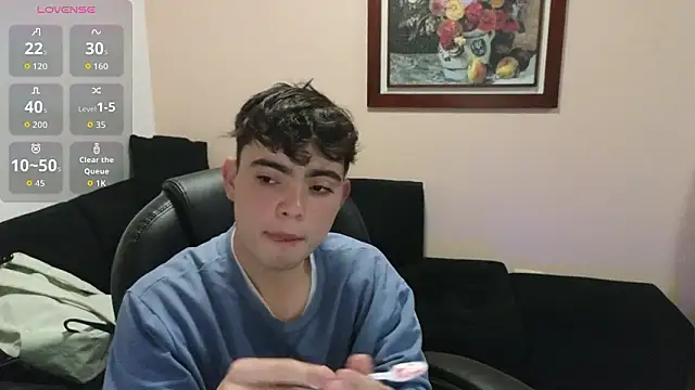 Snapshot of lukeboyce33 chatting on March 14, 1:12 am lukeboyce33 online show from March 14, 1:12 am