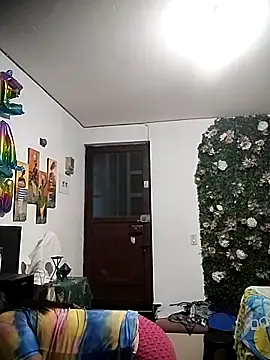 Tu-Reina online show from September 8, 4:50 pm