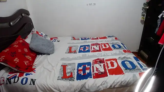 Tu-Reina online show from October 24, 1:57 am