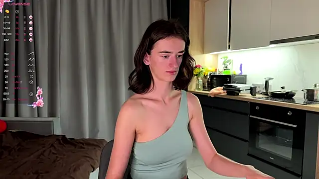 TwinTemptations online show from September 21, 6:09 pm