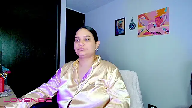 ashliecooperrr online show from February 9, 2:15 am