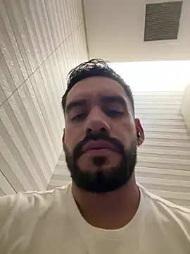 Snapshot of Leon__Hart_ chatting on June 30, 4:52 pm Leon Hart online show from June 30, 4:52 pm