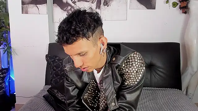 Giotrashy online show from October 22, 8:08 pm