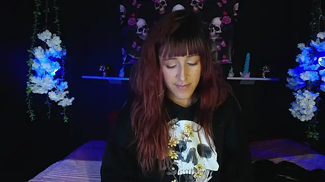 Hairydoll  online show from October 17, 9:17 pm