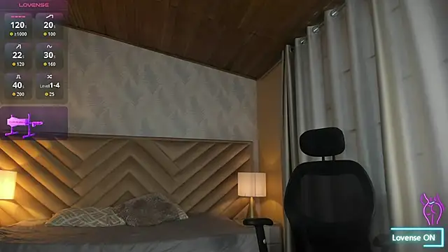 alice kingsley  online show from November 6, 8:32 pm