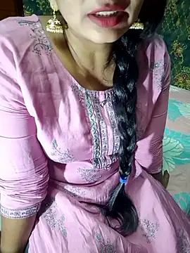 Snapshot of Shalini_telugu09 chatting on February 13, 2:57 pm Shalini telugu09 online show from February 13, 2:57 pm