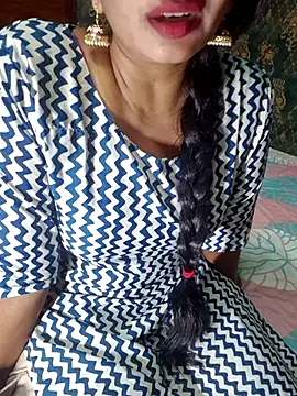 Snapshot of Shalini_telugu09 chatting on February 15, 6:04 pm Shalini telugu09 online show from February 15, 6:04 pm