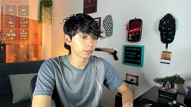 Snapshot of Yaiden_11 chatting on March 18, 7:10 pm Yaiden 11 online show from March 18, 7:10 pm