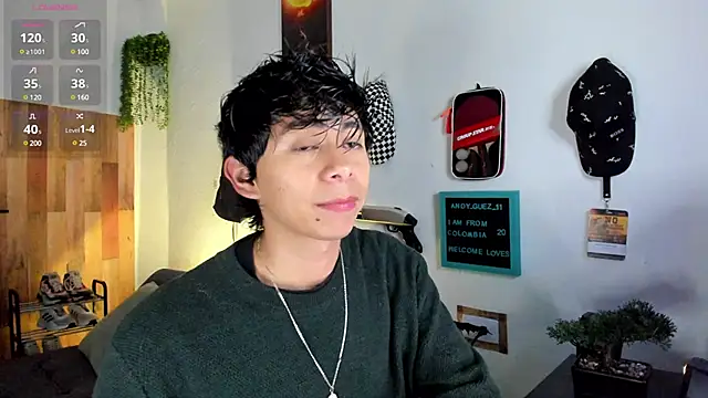 Snapshot of Yaiden_11 chatting on March 22, 10:04 pm Yaiden 11 online show from March 22, 10:04 pm