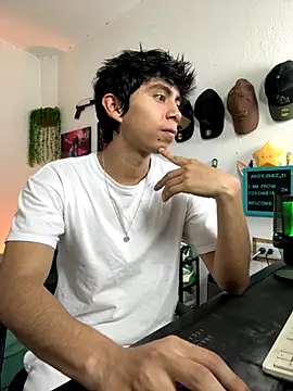 Snapshot of Yaiden_11 chatting on September 20, 10:05 am Yaiden 11 online show from September 20, 10:05 am