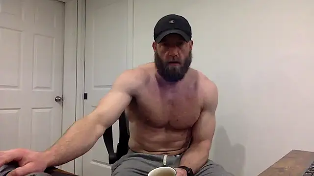 Snapshot of clarkefit chatting on March 15, 2:55 pm clarkefit online show from March 15, 2:55 pm