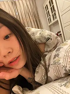 Minnie-66 online show from March 18, 2:36 am