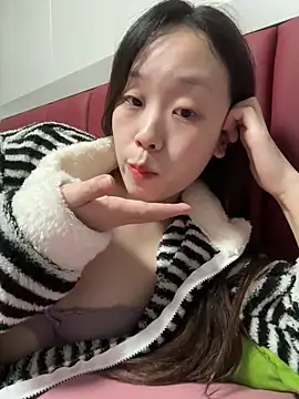 Minnie-66 online show from October 19, 12:06 pm