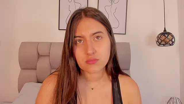 Snapshot of Hanna_Evans__ chatting on September 26, 12:31 pm Hanna Evans online show from September 26, 12:31 pm