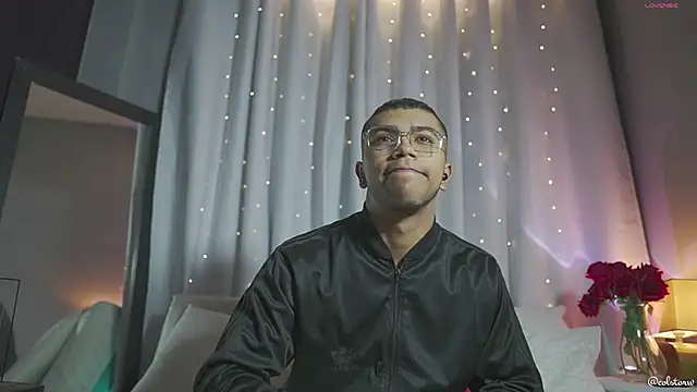 Colstorw  online show from February 20, 10:05 am