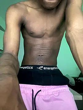 Snapshot of Renoirmonter chatting on October 18, 8:48 am Renoirmonter online show from October 18, 8:48 am