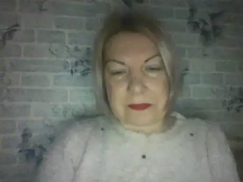Lillia Ray online show from March 18, 1:53 pm