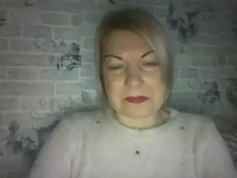 Lillia Ray online show from March 19, 7:40 am