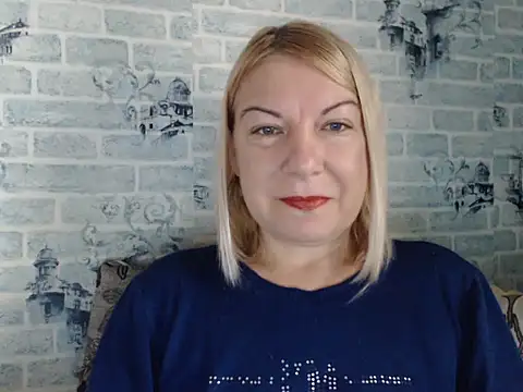 Snapshot of Lillia_Ray chatting on October 9, 8:34 am Lillia Ray online show from October 9, 8:34 am