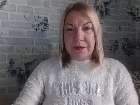 Snapshot of Lillia_Ray chatting on December 20, 11:06 am Lillia Ray online show from December 20, 11:06 am