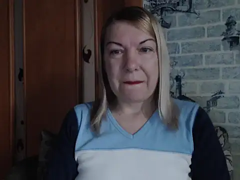 Lillia Ray online show from March 22, 6:17 am