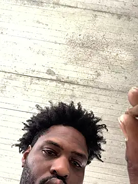 Snapshot of bbcuncut10 chatting on March 3, 7:20 pm bbcuncut10 online show from March 3, 7:20 pm