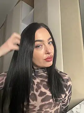 Snapshot of Black_swan7777 chatting on March 17, 8:17 am Black swan7777 online show from March 17, 8:17 am