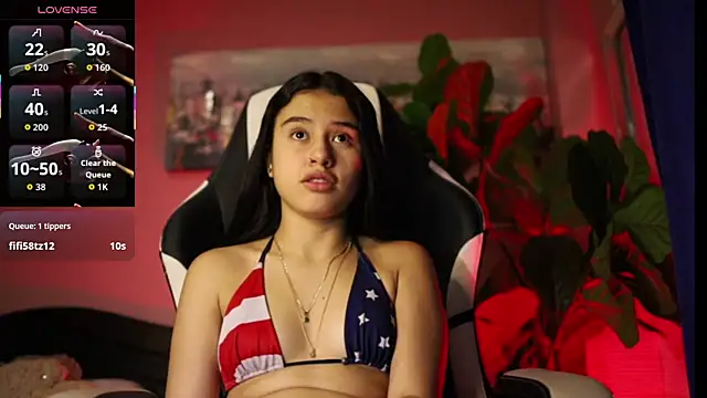 Danaa Rouse online show from November 29, 9:45 am