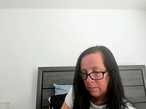 peachgoddess online show from September 27, 4:01 pm