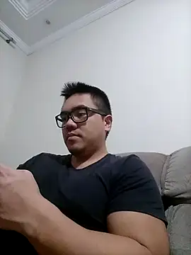 Snapshot of awesometeacher33 chatting on March 13, 6:23 pm awesometeacher33 online show from March 13, 6:23 pm