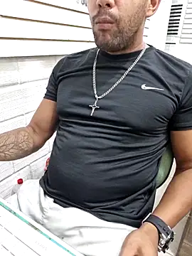 membro destruidor online show from March 14, 8:28 pm