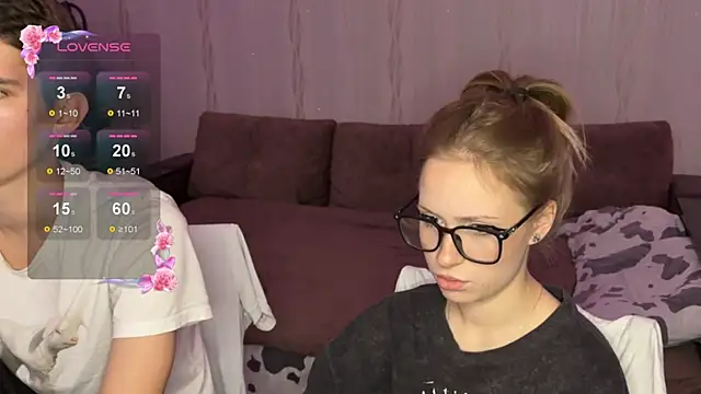 Romanhavesweetydick777 online show from October 18, 3:35 pm