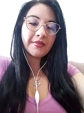 melisamoon  online show from March 20, 9:24 pm