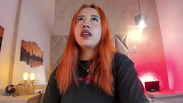 kailinmoonx online show from May 22, 12:44 pm