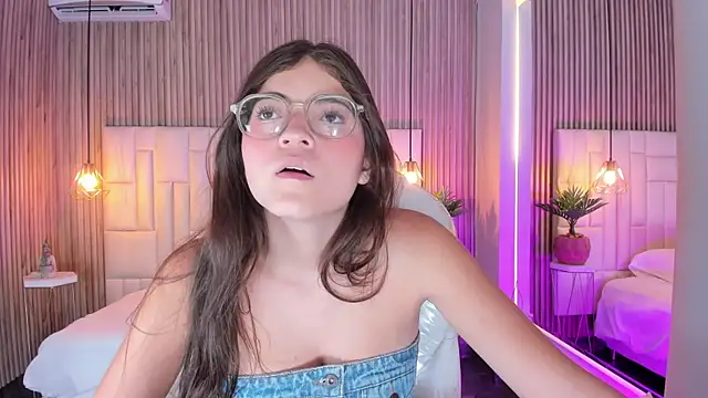 DulceVela  online show from September 26, 10:47 pm