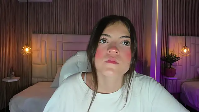 DulceVela  online show from October 2, 10:39 pm