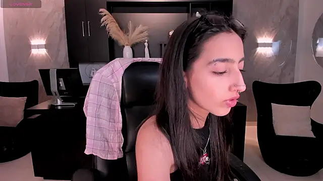 LarisaSmirnov online show from January 16, 4:16 am