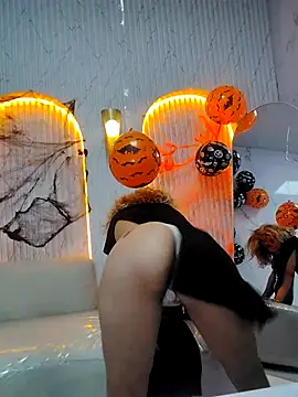 ferchisconejita online show from October 5, 3:32 pm