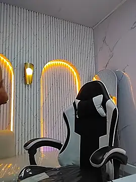 ferchisconejita online show from November 16, 2:44 pm